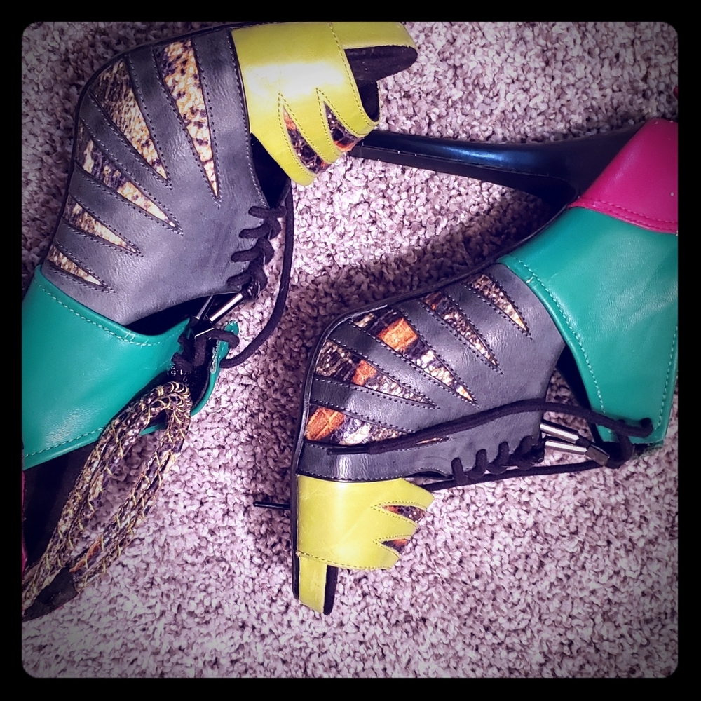 MultiColored/MultiDesigned heels